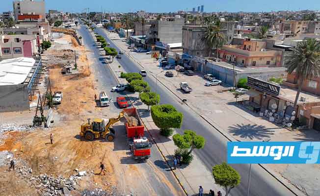استمرار أعمال توسعة طريق 20 رمضان في طرابلس. (حكومتنا)