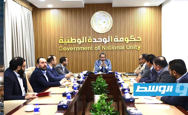 حكومة الدبيبة تبحث تفعيل التأشيرات الإلكترونية للأجانب