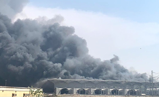 السعودية..حريق في محطة قطار الحرمين بجدة (فيديو)