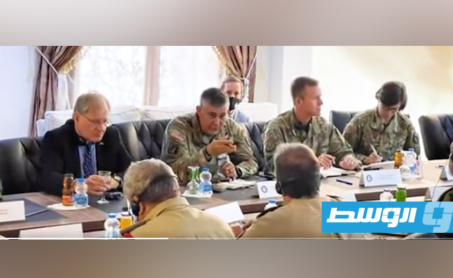 اجتماع اللجنة العسكرية المشتركة في طرابلس، الثلاثاء 28 سبتمبر 2021. (فيديو بثته السفارة الأميركية)