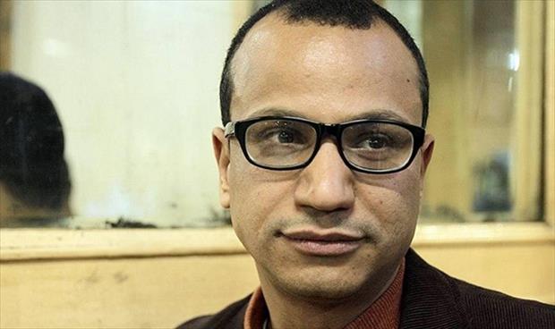 فوز الكاتب محمد عبد النبي بجائزة الأدب العربي في باريس