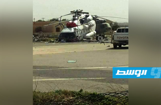 إصابة شخصين في حادث اصطدام طائرة إسعاف بعمود في مطار معيتيقة