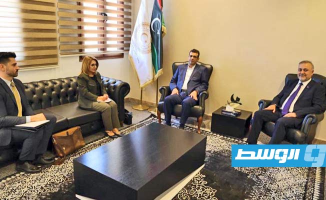 أبو جناح يبحث مع السفير يلماز إرسال فرق طبية تركية لتشغيل المستشفيات الليبية