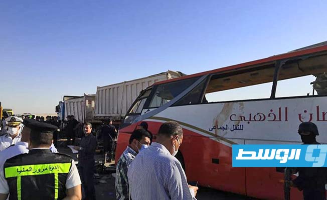مصرع وإصابة 53 شخصا في حادث سير بجنوب مصر