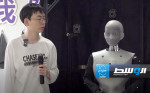 غواغوا.. روبوت صيني قادر على محاكاة مشاعر البشر (فيديو)