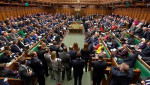 البرلمان البريطاني يقر قانون ترحيل المهاجرين إلى رواندا