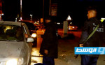 ضبط وافدين بحوزتهم تعريفات عسكرية مزورة في بنغازي