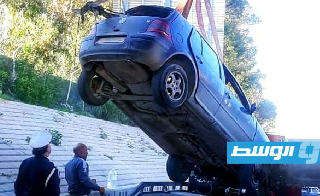 نجاة سائق من الموت في طرابلس