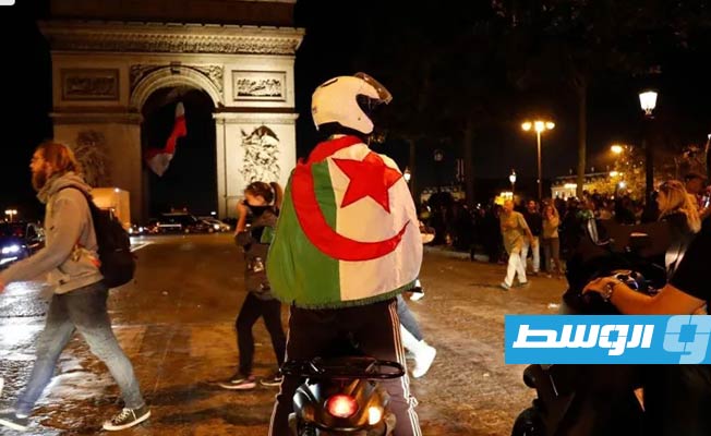 قوات الأمن الفرنسية تعتقل مشاغبين أثناء احتفال الجزائر بكأس العرب