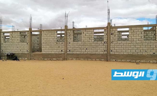 مبنى مدرسة نصر حميرة للتعليم الأساسي ببلدية الشرقية جنوب ليبيا الذي لم يستكمل. (تصوير: رمضان كرنفودة)