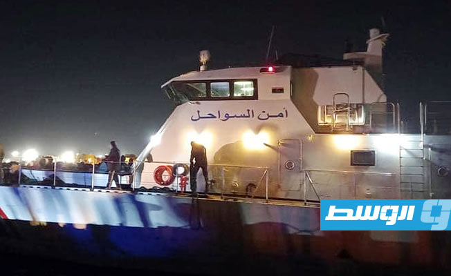 إنقاذ 72 مهاجرا من وسط البحر وإعادتهم إلى طرابلس