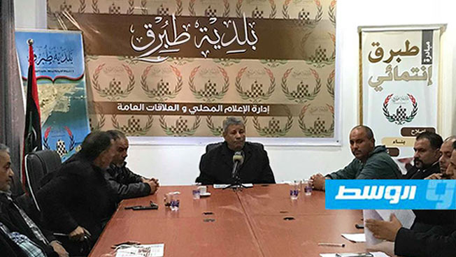 بلدية طبرق تبحث فتح «سلخانة» عامة تخضع لمواصفات الجودة والرقابة