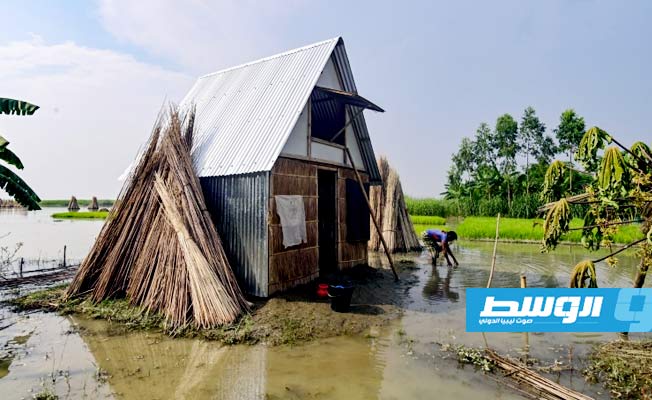 «منازل صغيرة» للتصدي لفيضانات عملاقة في بنغلادش