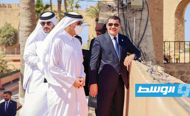 الدبيبة يرافق وزير خارجية قطر في جولة بمتحف السراي الحمراء