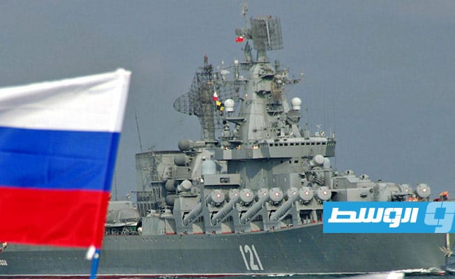طلقات تحذيرية روسية ضد سفينة حربية بريطانية في البحر الأسود