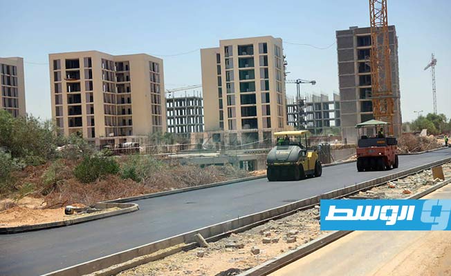 الدبيبة يتفقد مشروع باب طرابلس الإداري والسكني بطريق المطار. 18 يونيو 2022. (حكومة الوحدة الوطنية الموقتة)