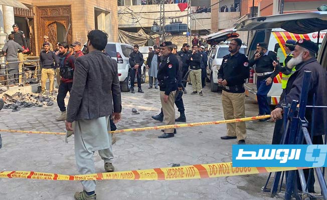 حكومة الوحدة الوطنية تدين تفجير مسجد في بيشاور الباكستانية