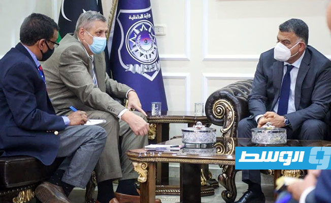 لقاء مازن وكوبيش بمقر ديوان وزارة الداخلية في طرابلس. (وزارة الداخلية)