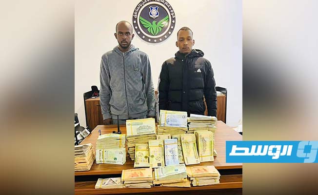 القبض على متهمين اثنين بسرقة 450 ألف دينار من منزل في طرابلس