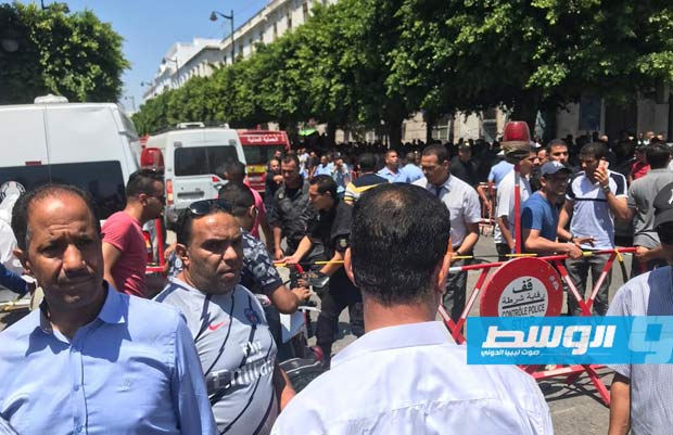 تفجيران انتحاريان وسط العاصمة التونسية. (الإنترنت)