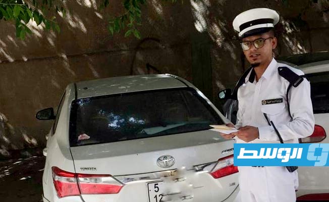 ضبط سيارة مطلوبة لمركز شرطة سوق الجمعة