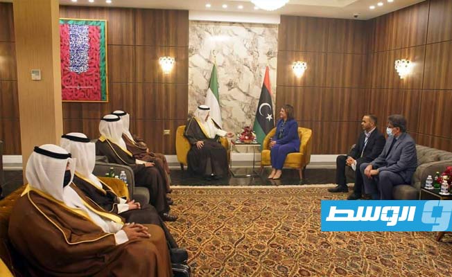 المنقوش مع وزير الخارجية الكويتي الشيخ أحمد ناصر الصباح، طرابلس 20 أكتوبر 2021. (وزارة الخارجية الليبية)
