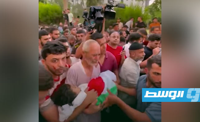 تشييع جثمان الطفلة الفلسطينية آلاء قدوم في غزة (فيديو)