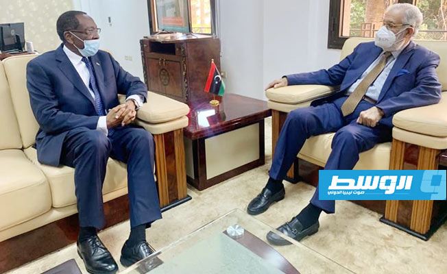 سيالة يتسلم أوراق اعتماد سفير رواندا الجديد في ليبيا