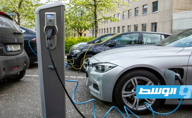 النرويج تسجل رقما قياسيا عالميا لمبيعات السيارات الكهربائية