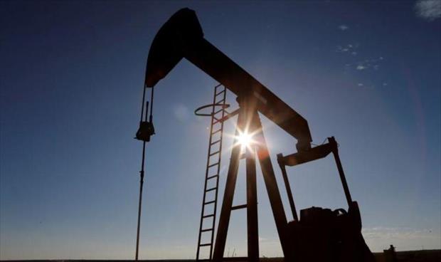 تراجع أسعار النفط بعد موافقة «أوبك+» على تقليص خفض الإنتاج