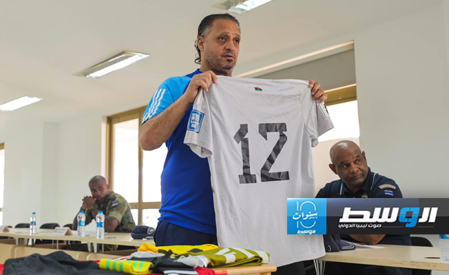 جانب من الاجتماع الفني لمباراة المنتخب الليبي والرأس الأخضر. (صفحة الاتحاد الليبي لكرة القدم عبر فيسبوك)