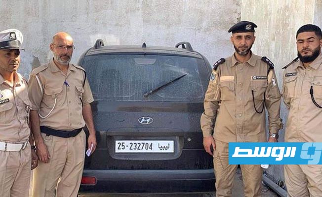 ضبط سائق سيارة صدم وافدا في قصر بن غشير