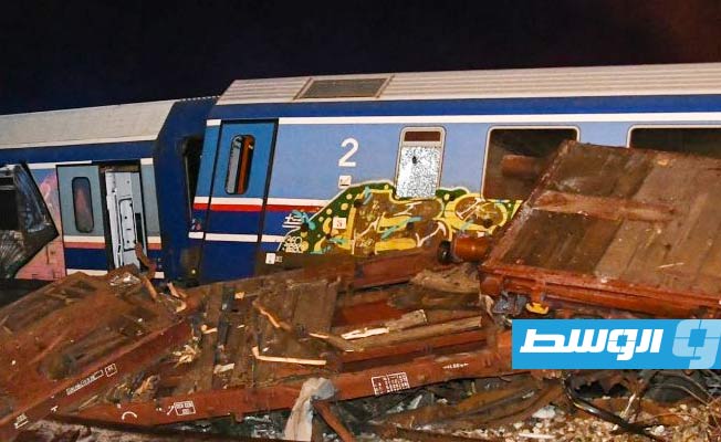 26 قتيلا و85 مصابا في تصادم قطارين باليونان