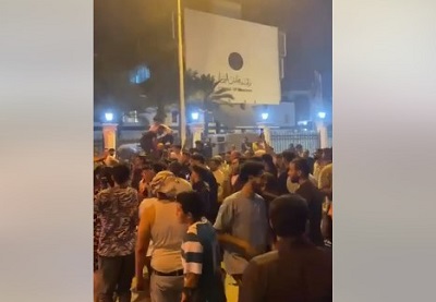 تجدد مظاهرات الغضب ضد «التطبيع» قرب مقر حكومة الدبيبة