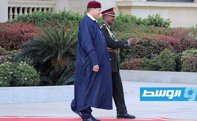 البرهان يتسلم أوراق بومريز سفيرا لدى السودان
