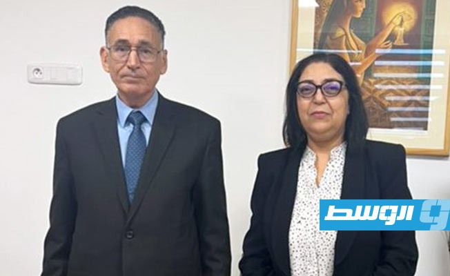 الحويج يبحث مع وزيرة التجارة التونسية آلية تنظيم حركة السلع