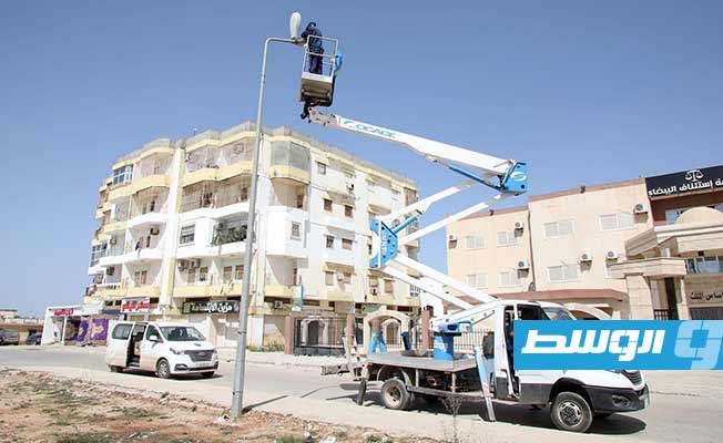 GECOL: Teams from Tripoli carrying out repairs on damaged electricity network in Al-Bayda