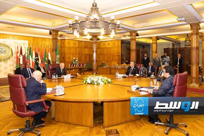 دعم عماني لمخرجات الاجتماع الليبي في القاهرة