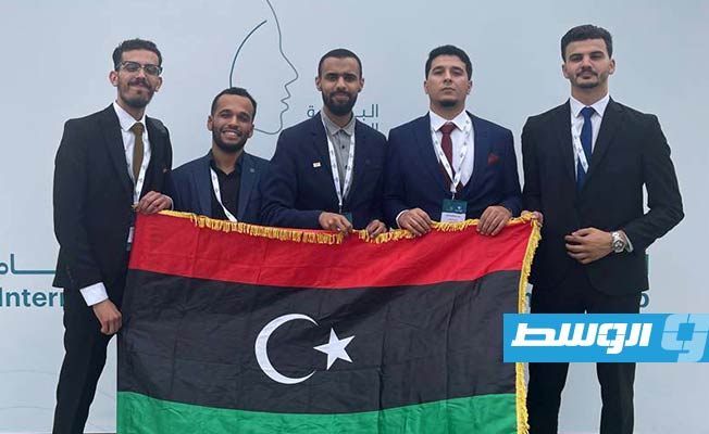 «جامعة طرابلس» تتأهل إلى نصف النهائي في البطولة الدولية للمناظرات