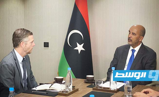 الكوني يبحث الفرص الاقتصادية بالجنوب الليبي مع القائم بالأعمال الأميركي