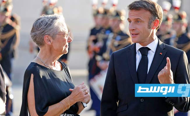 الرئيس الفرنسي يقرّر إبقاء إليزابيت بورن في رئاسة الوزراء