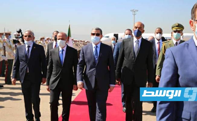 خلال زيارة تدوم يومين.. 3 وزراء في استقبال الكوني واللافي في الجزائر