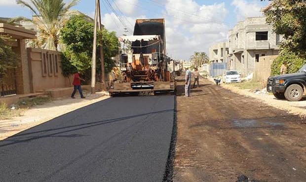 انطلاق أعمال رصف طريق «بوهديمة - الهواري» ببنغازي