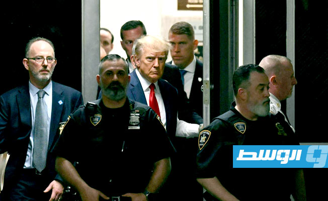 التقاط صور جنائية وبصمة.. ترامب سيسلم نفسه لسجن فولتون