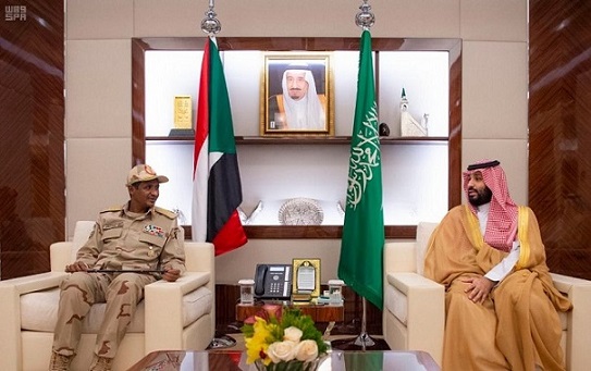 المجلس العسكري السوداني يؤكد دعمه الرياض في مواجهة طهران والحوثيين