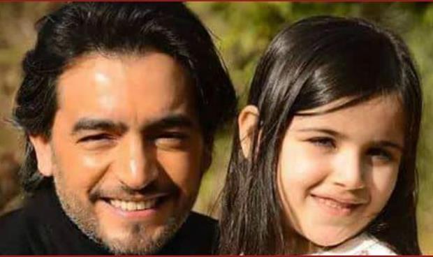 طفلة «قمر هادي» تثير ضجة عبر التواصل الاجتماعي.. ووالدتها: نجاحها يعود للمخرج