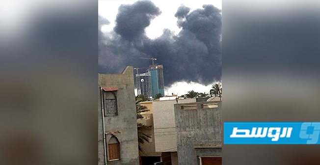 صورة نشرتها عملية «بركان الغضب» من القصف الذي تعرض له مطار معيتيقة، 9 مايو 2020.