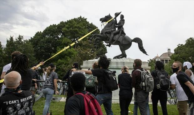 أميركا تنشئ قوة لحماية التماثيل وسط تظاهرات مناهضة للعنصرية