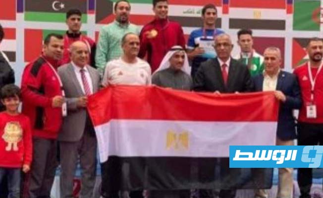 تتويج لاعبو مصر أبطالا للملاكمة العربية، 21 أكتوبر 2023. (موقع اليوم السابع)