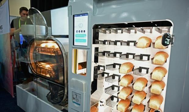 «بريدبوت».. جهاز آلي يخبز 200 رغيف في اليوم